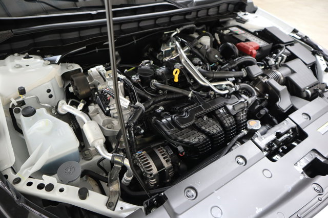 Vehicle image 21 of 27