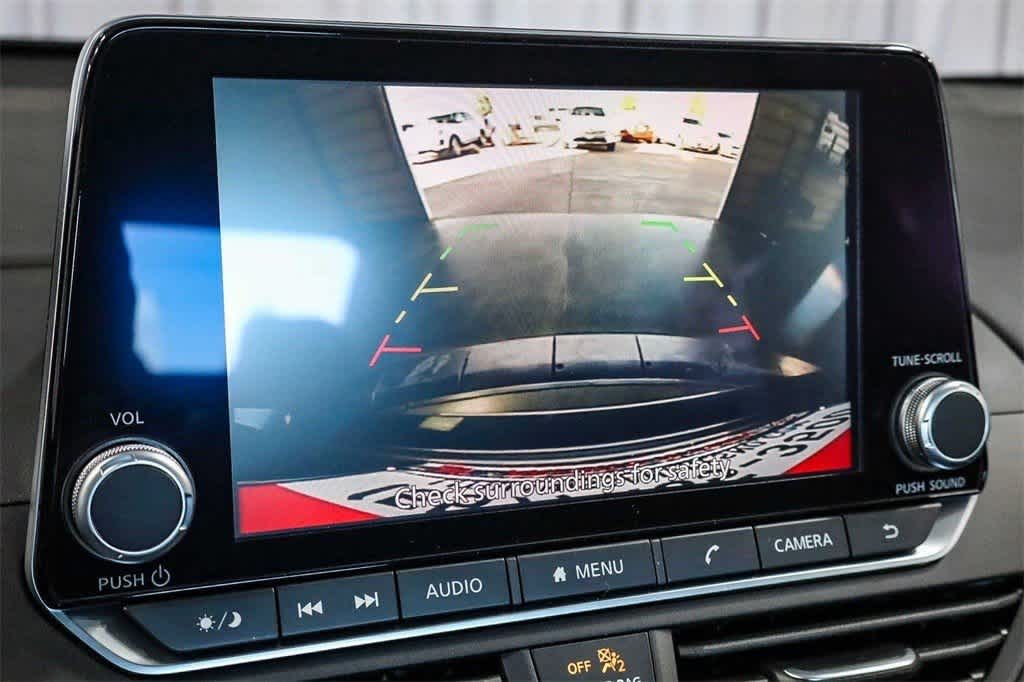 2025 Nissan Altima S Image 18 of 39