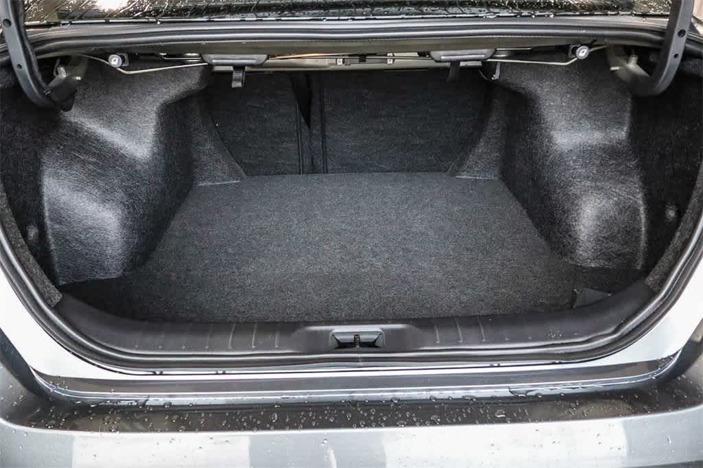 2025 Nissan Altima S Image 11 of 40