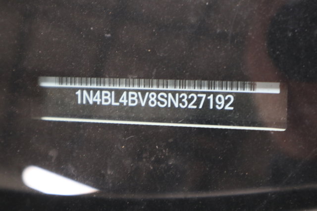 Vehicle image 24 of 27