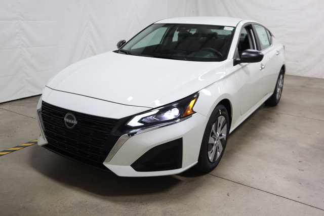 Vehicle image 1 of 27