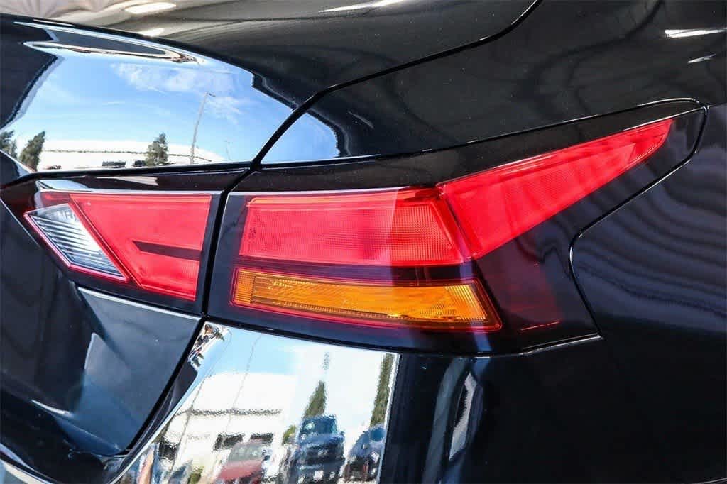 2025 Nissan Altima S Image 26 of 40