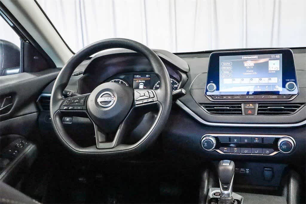 2025 Nissan Altima S Image 16 of 40