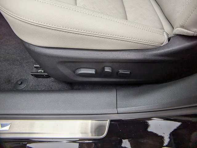 Vehicle image 29 of 30
