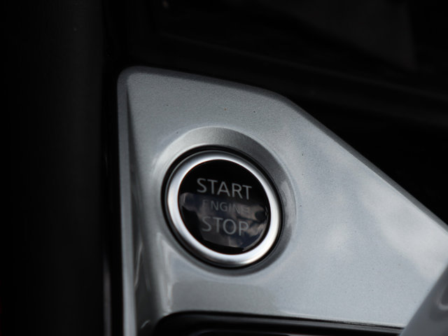 2025 Nissan Altima SR Image 26 of 27