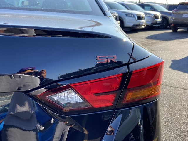 2025 Nissan Altima SR Image 27 of 27