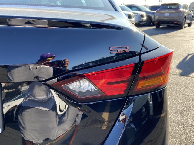 2025 Nissan Altima SR Image 11 of 26