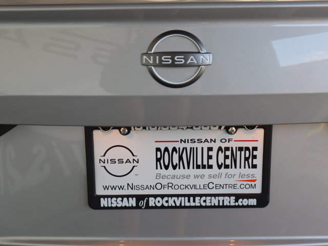 2025 Nissan Altima SR Image 35 of 38