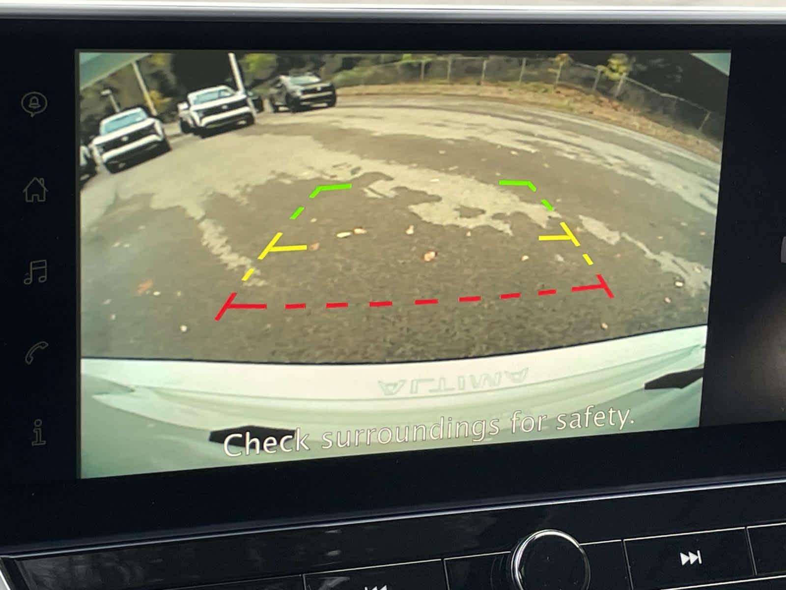 2025 Nissan Altima SR Image 22 of 36