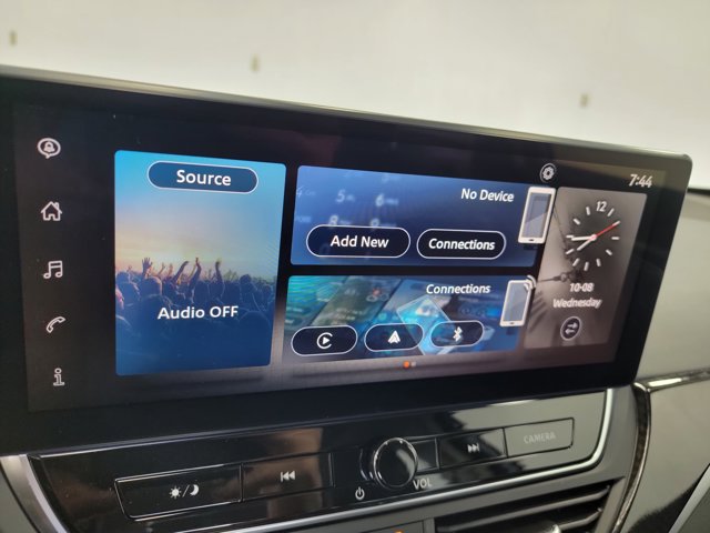 2025 Nissan Altima SR Image 13 of 25