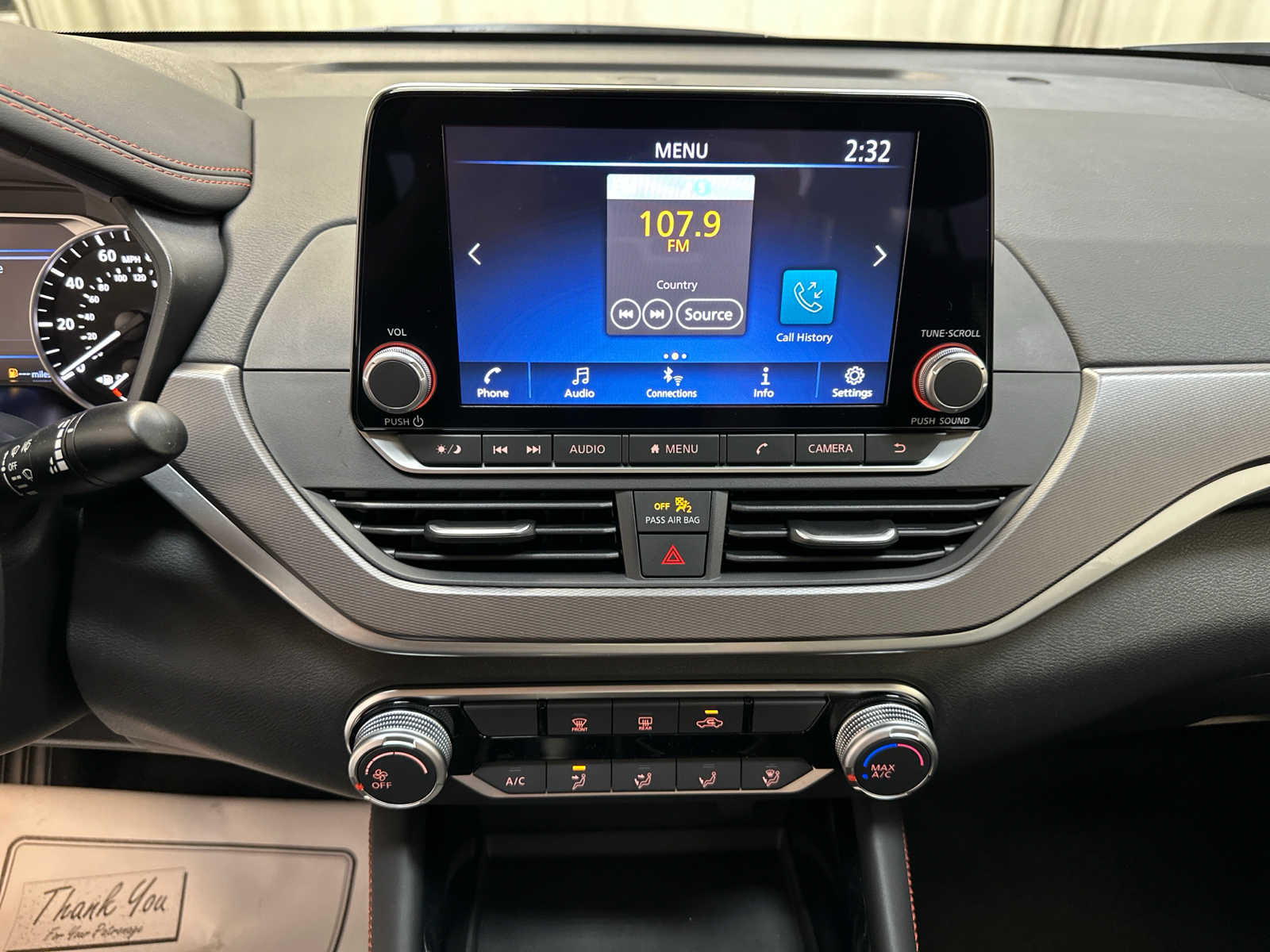 2025 Nissan Altima SR Image 10 of 19