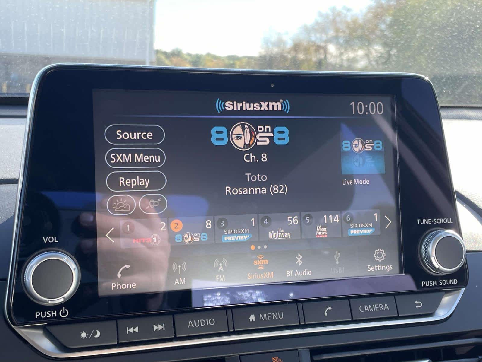 2025 Nissan Altima SV Image 18 of 32