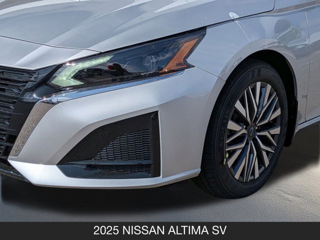 2025 Nissan Altima SV Image 10 of 20