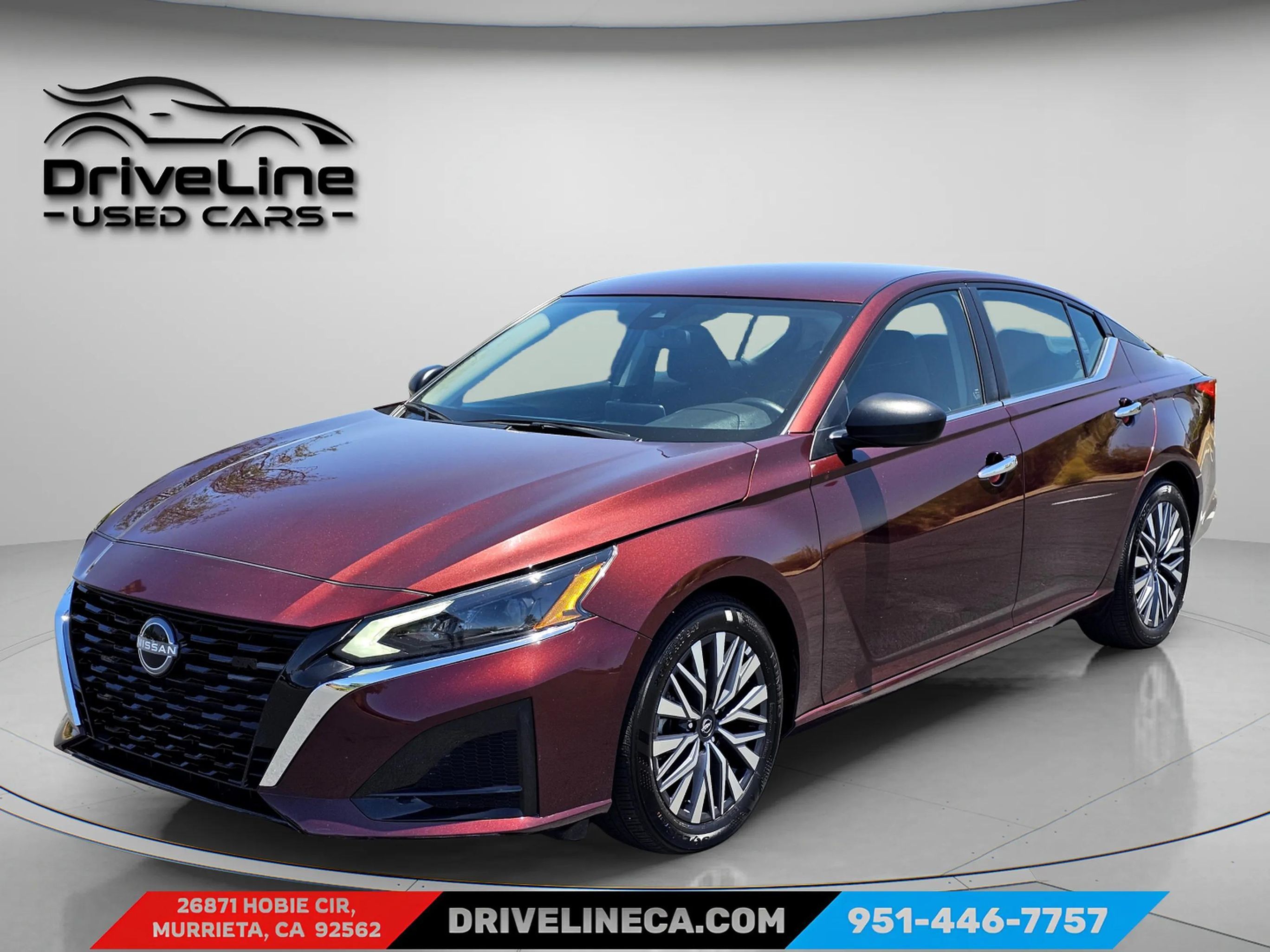 2025 Nissan Altima SV Image 1 of 31