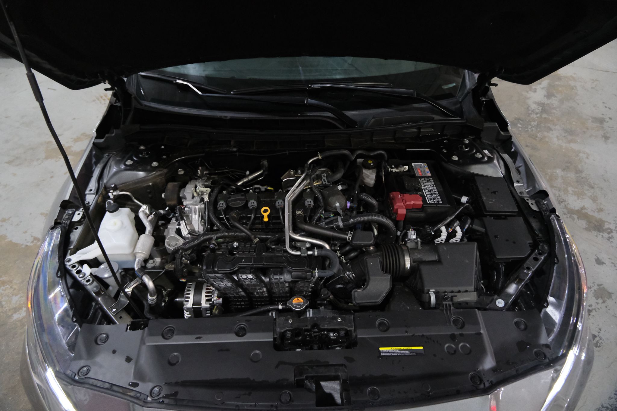 2025 Nissan Altima SV Image 8 of 38