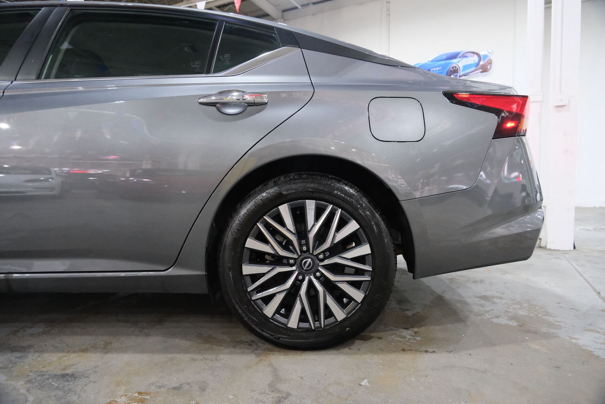 2025 Nissan Altima SV Image 11 of 38