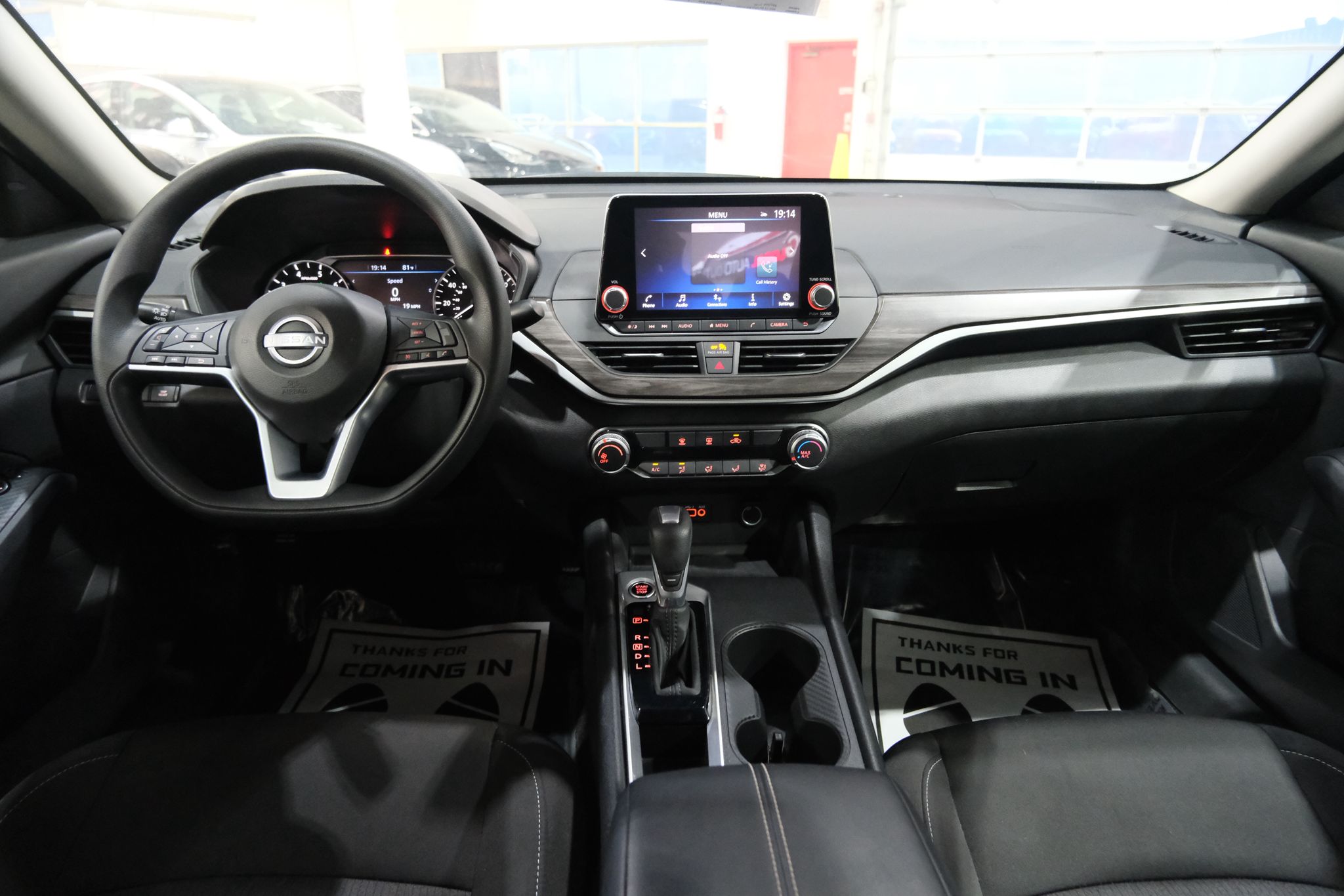 2025 Nissan Altima SV Image 22 of 38