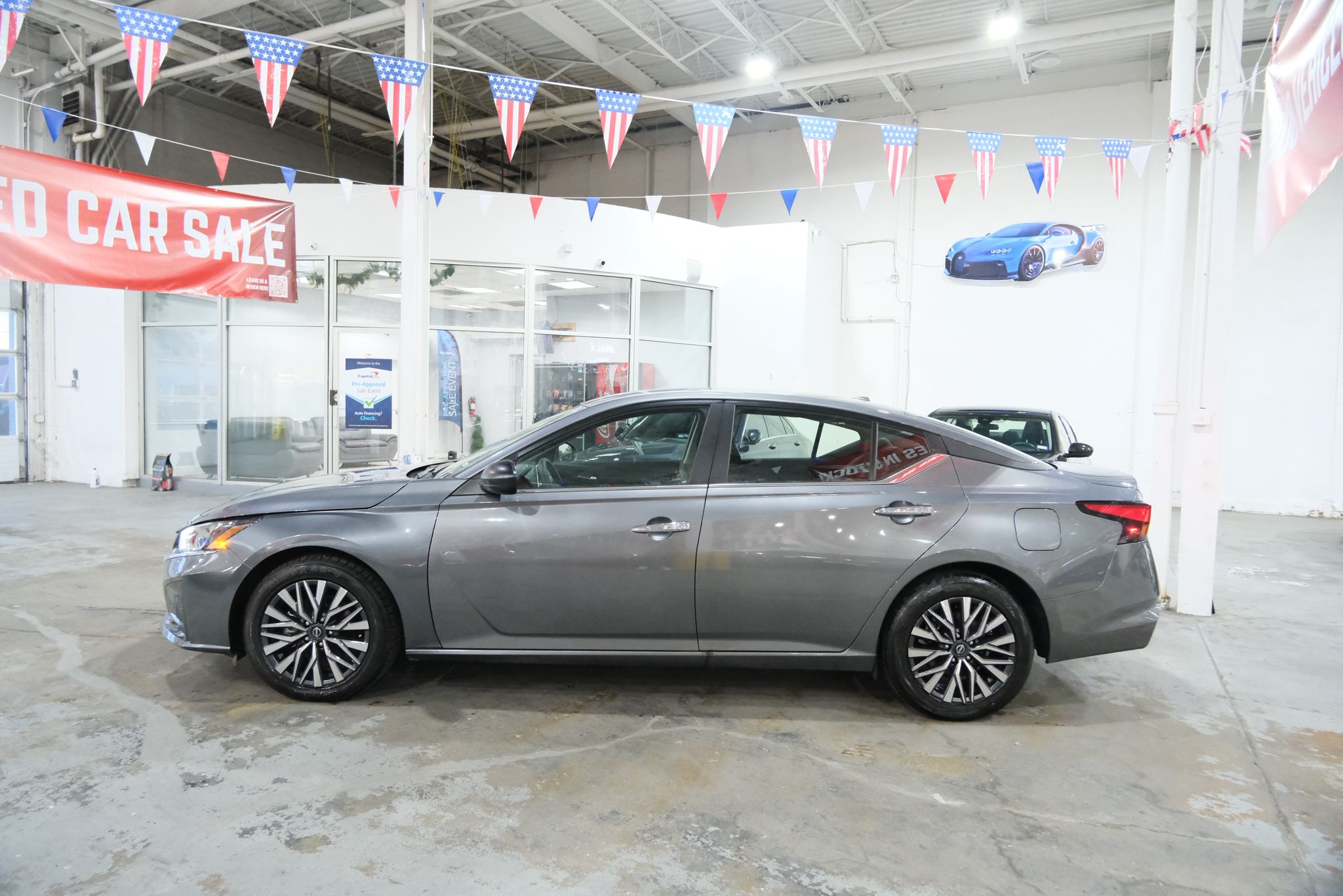 2025 Nissan Altima SV Image 7 of 38