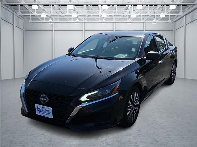 2025 Nissan Altima SV Image 1 of 19