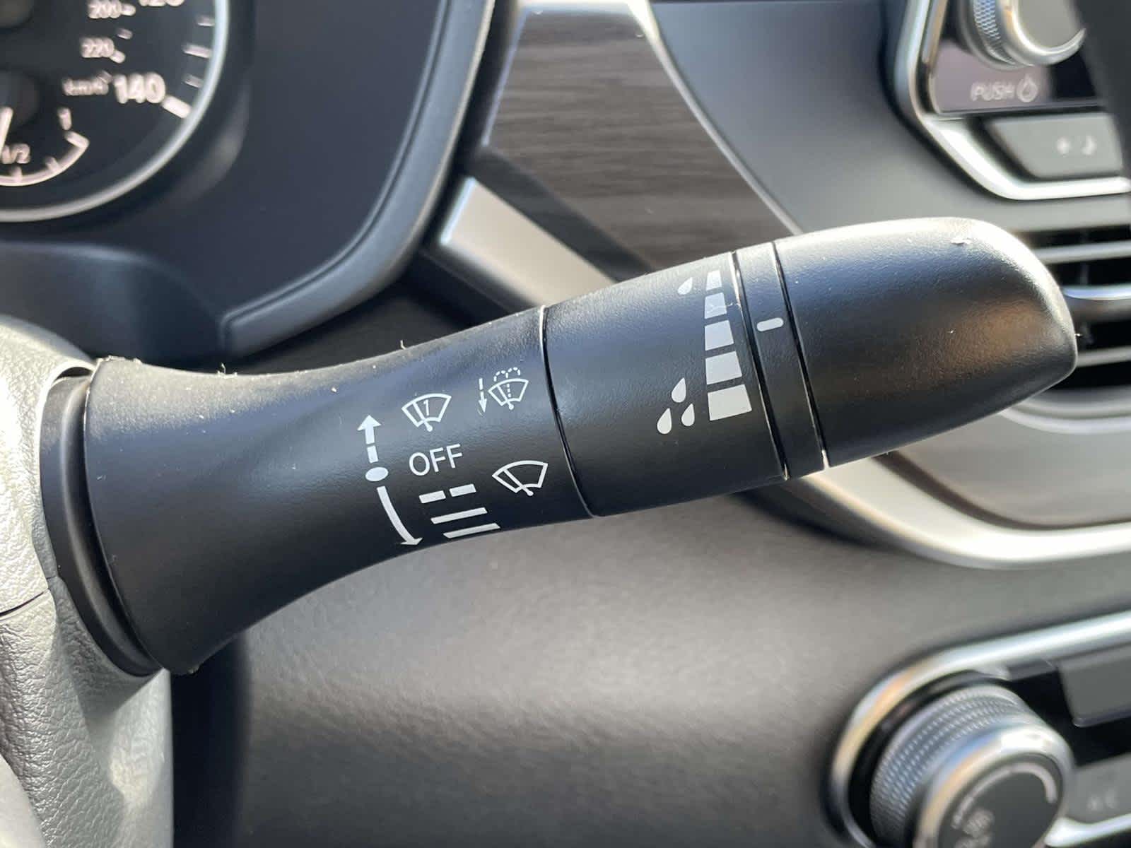 2025 Nissan Altima SV Image 26 of 31