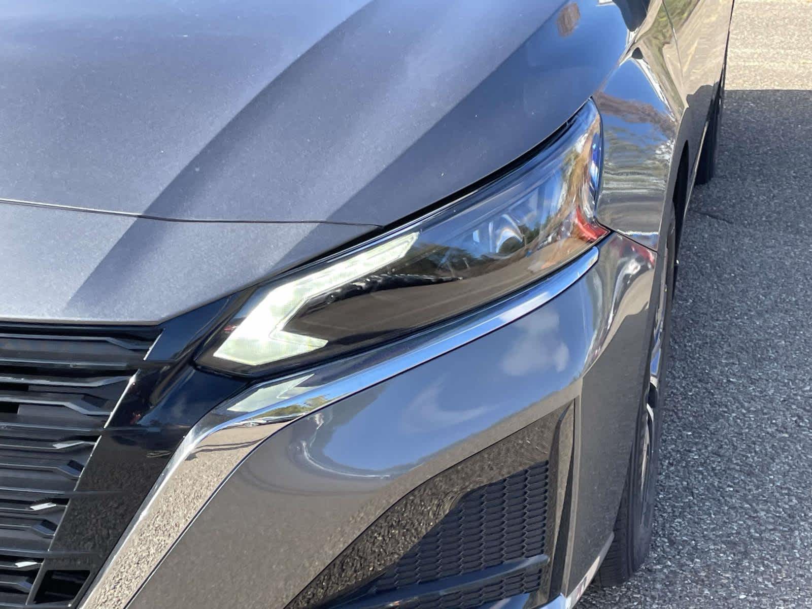 2025 Nissan Altima SV Image 27 of 31