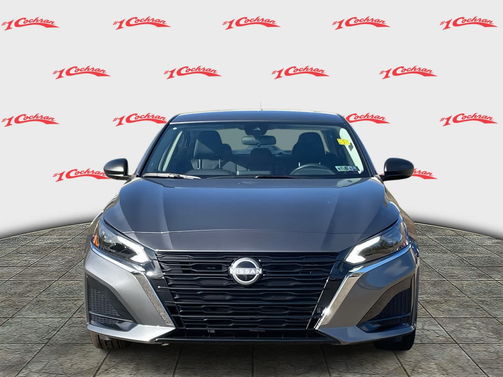 2025 Nissan Altima SV Image 3 of 31