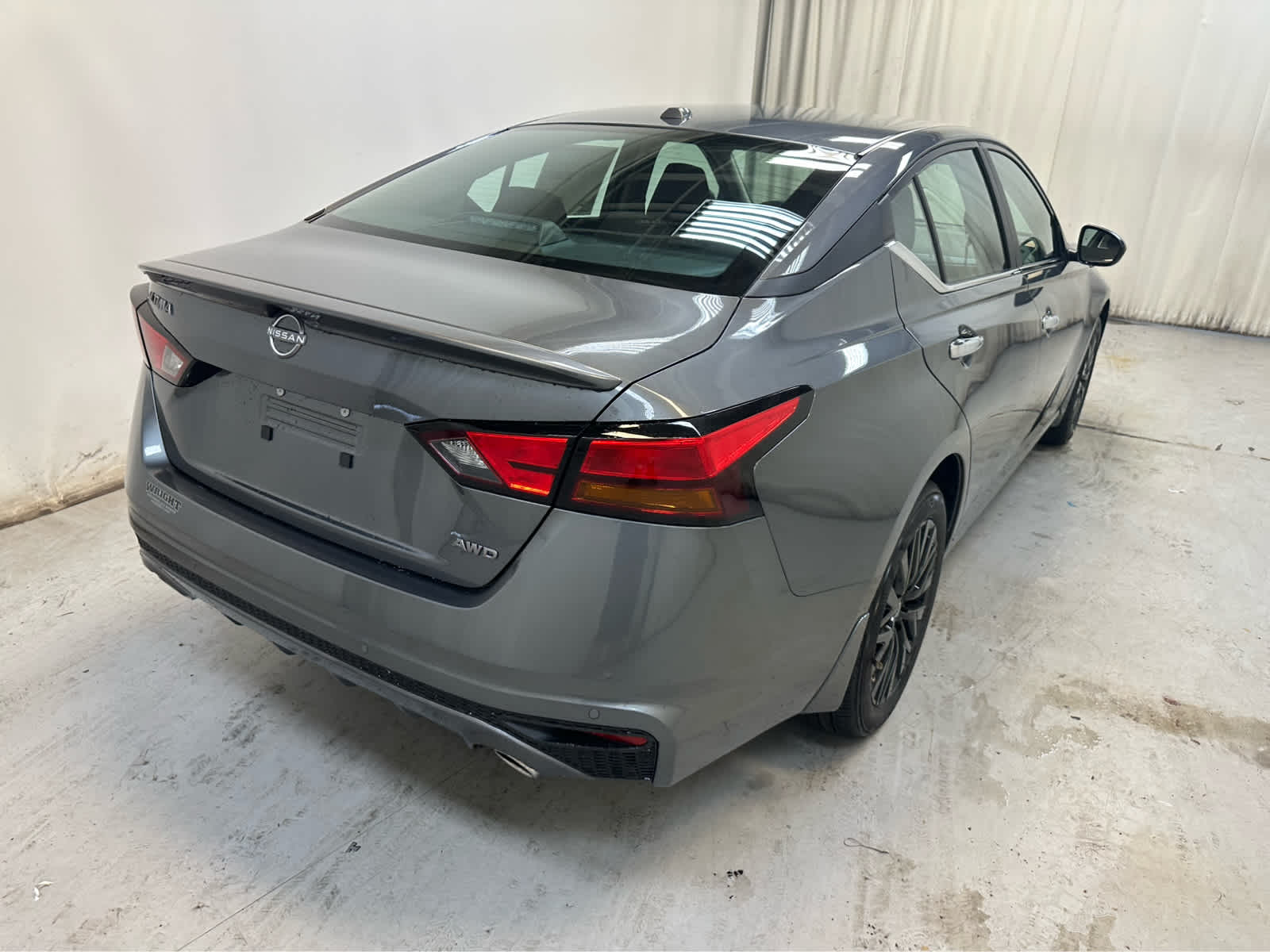 2025 Nissan Altima SV Image 5 of 20