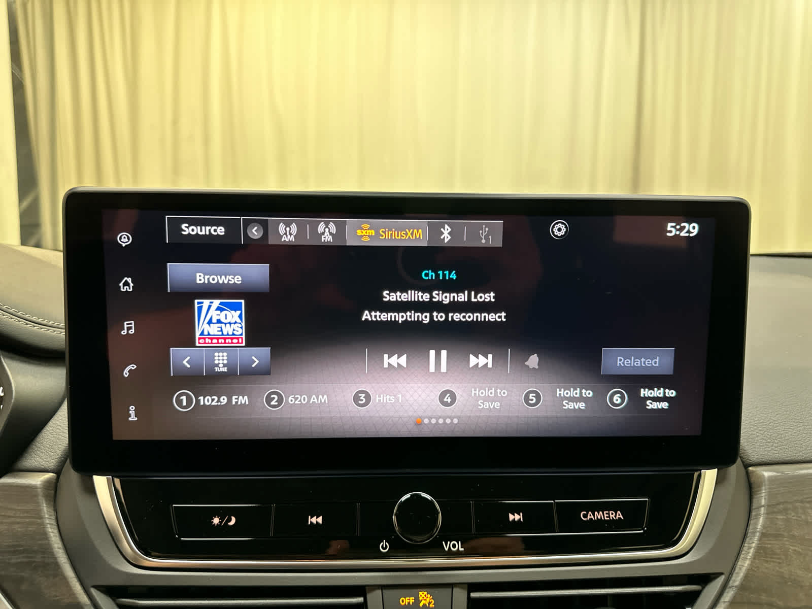 2025 Nissan Altima SV Image 15 of 20