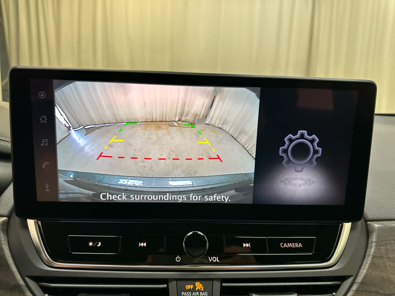 2025 Nissan Altima SV Image 14 of 20