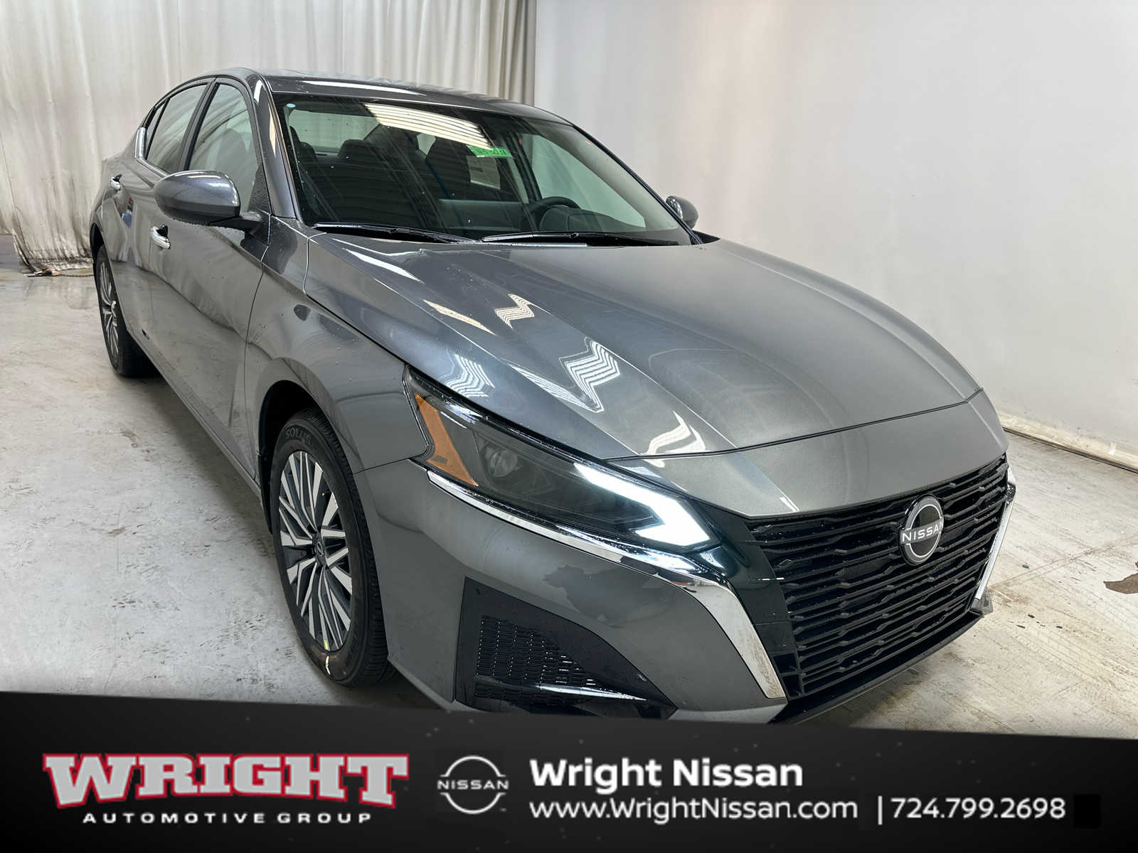 2025 Nissan Altima SV Image 3 of 20