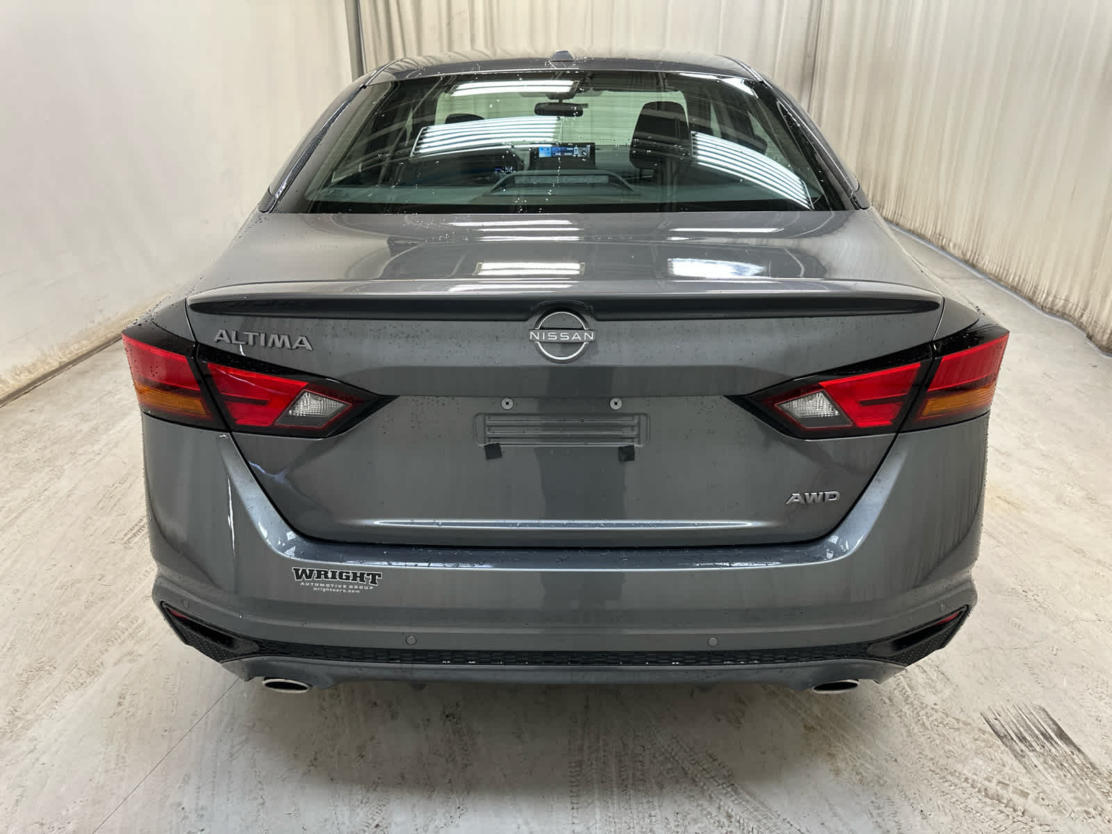 2025 Nissan Altima SV Image 6 of 20