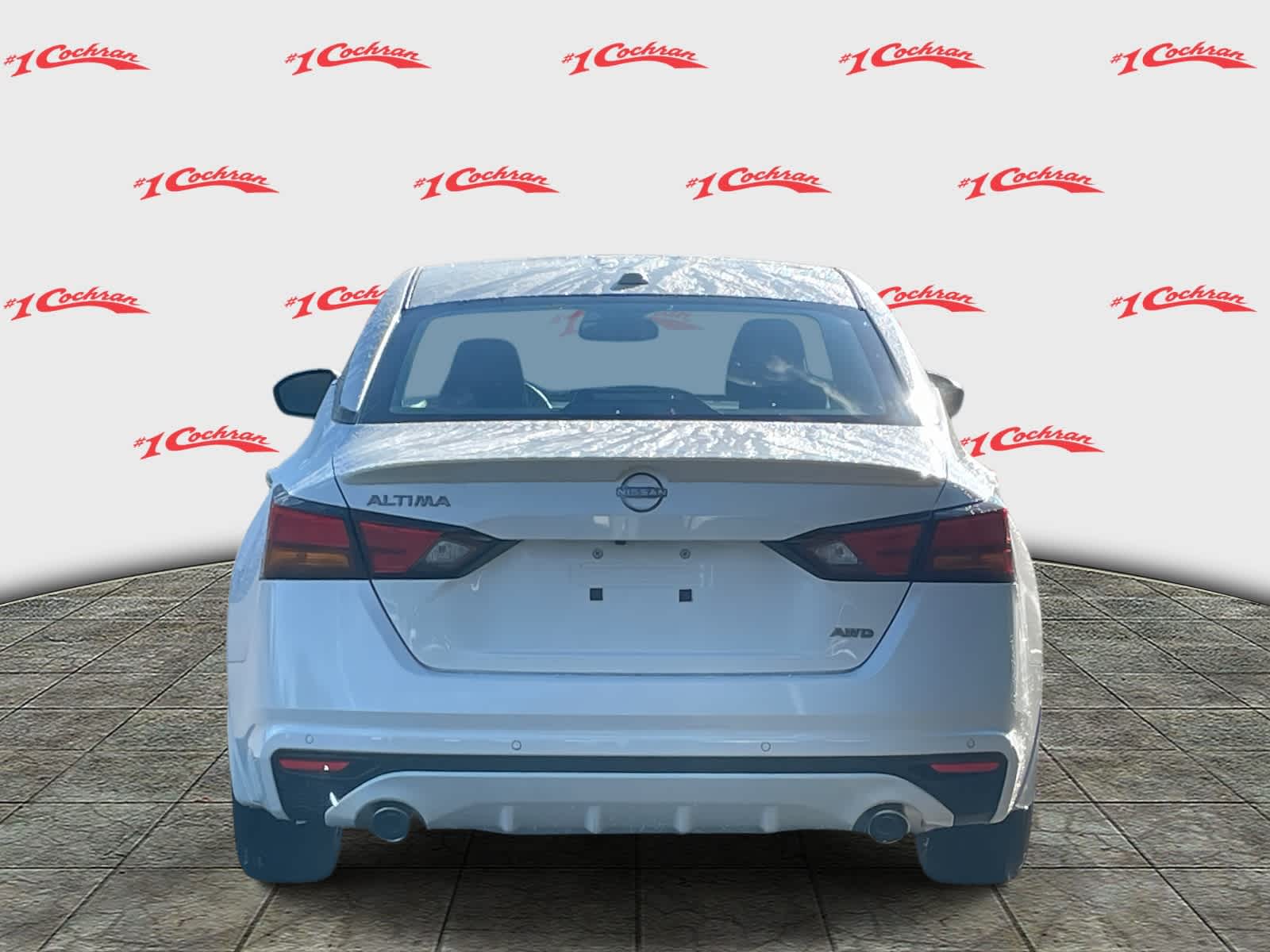 2025 Nissan Altima SV Image 6 of 35