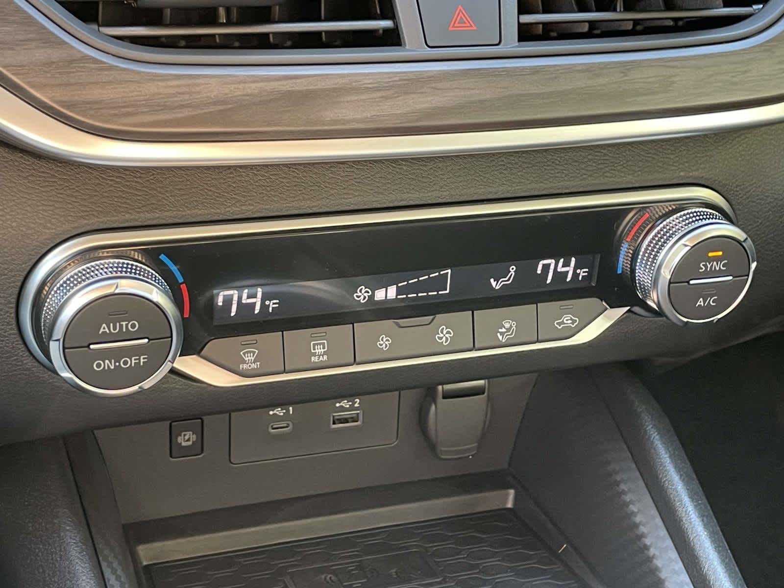 2025 Nissan Altima SV Image 34 of 35