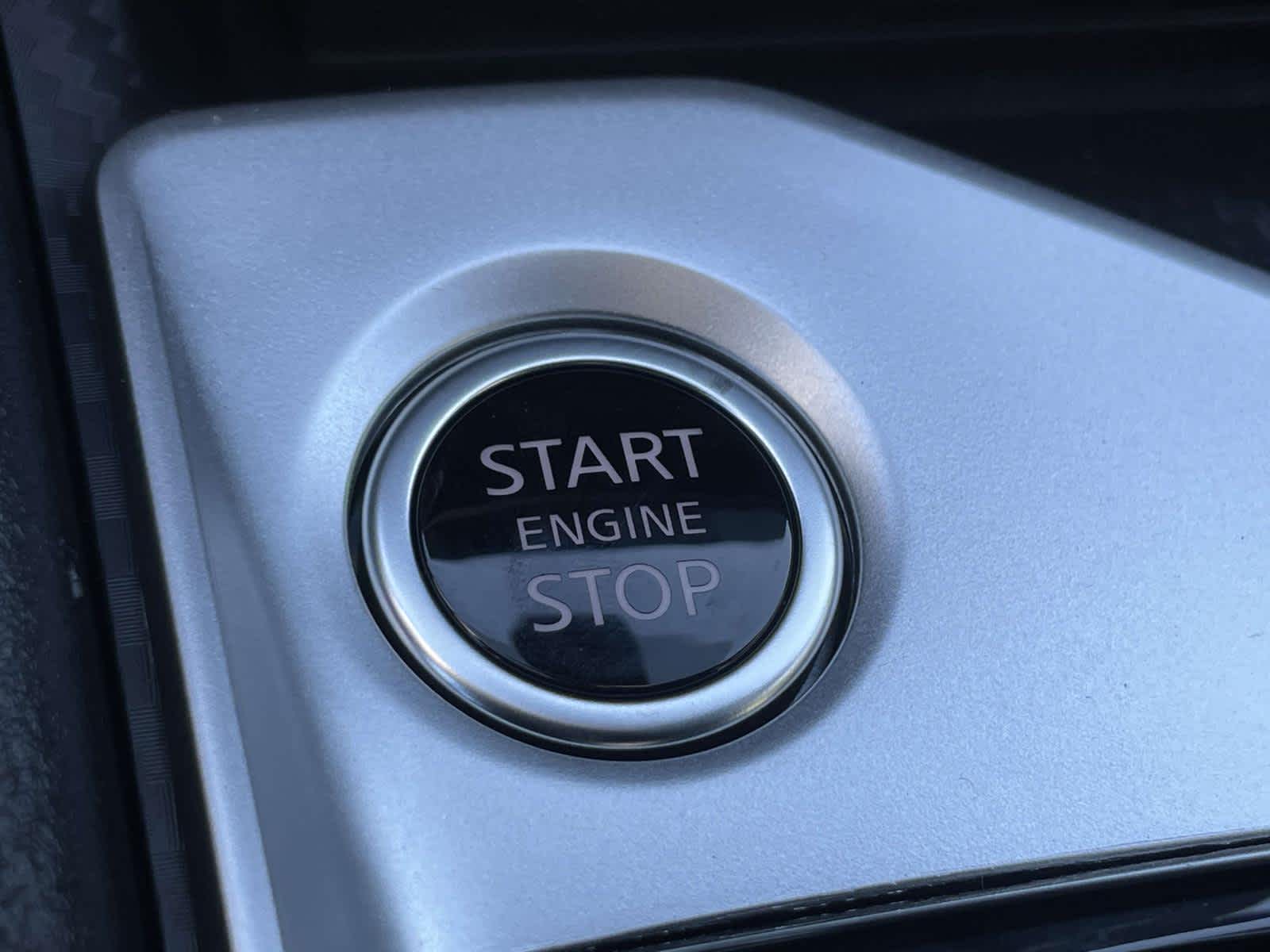 2025 Nissan Altima SV Image 31 of 35