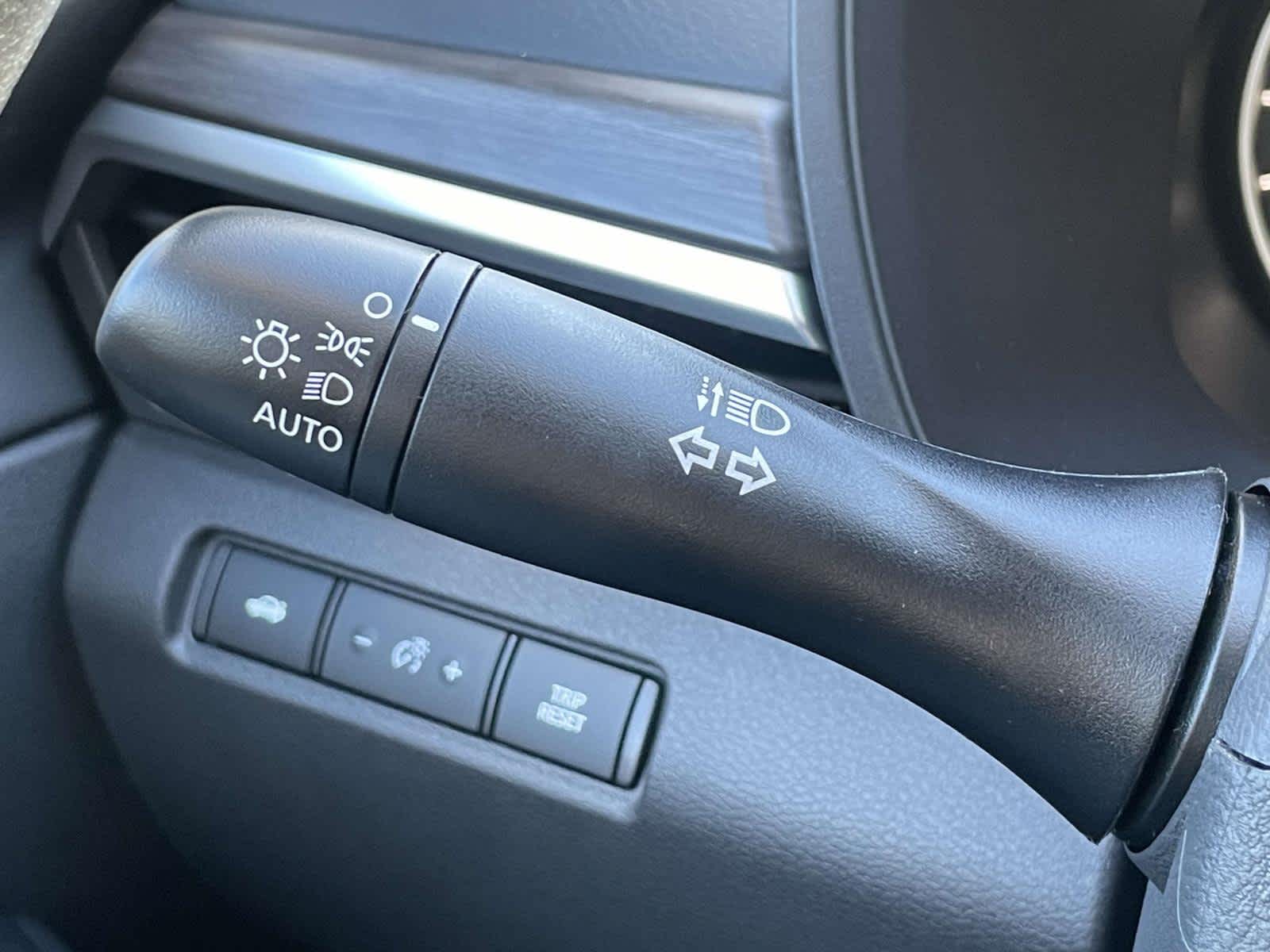 2025 Nissan Altima SV Image 27 of 35