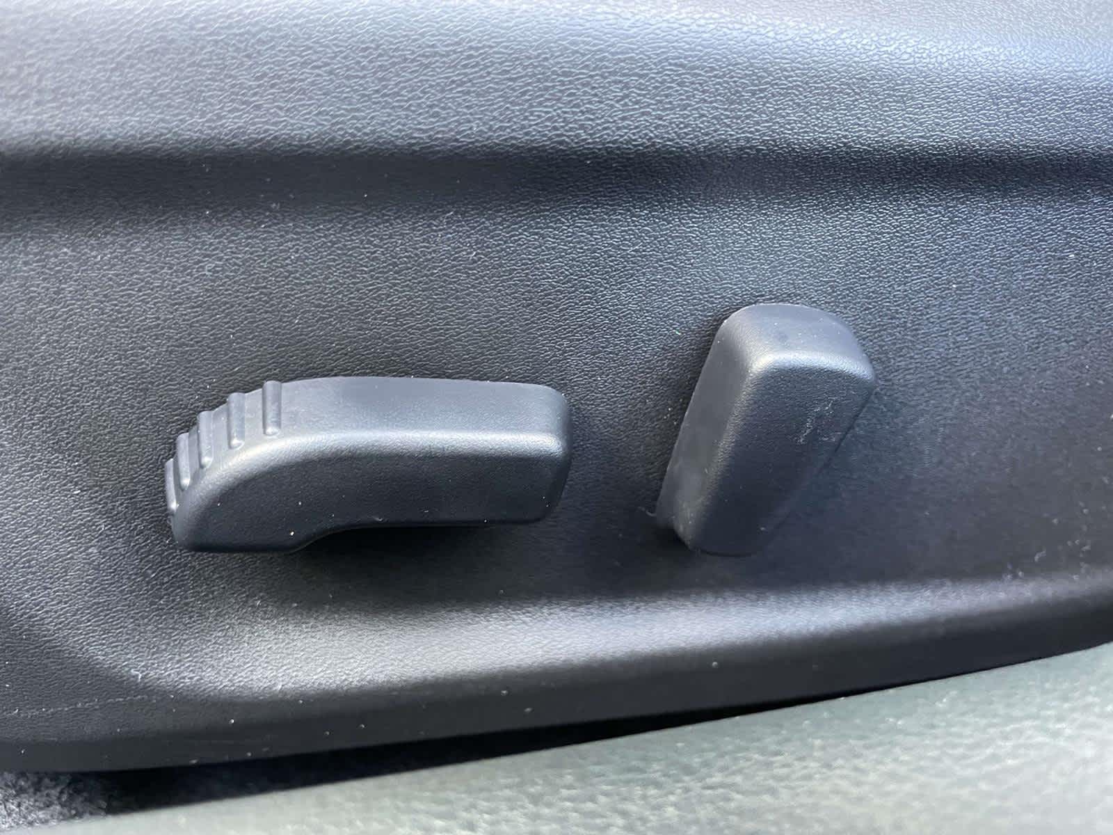 2025 Nissan Altima SV Image 30 of 35