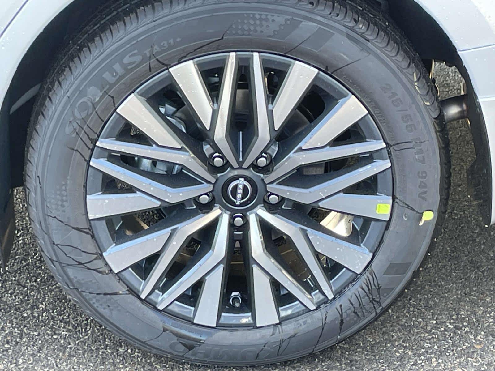 2025 Nissan Altima SV Image 9 of 35