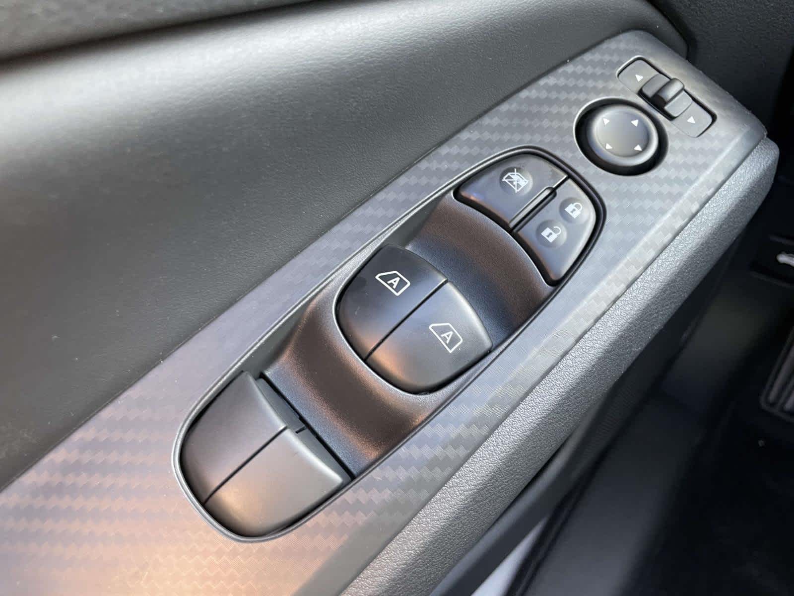 2025 Nissan Altima SV Image 29 of 35