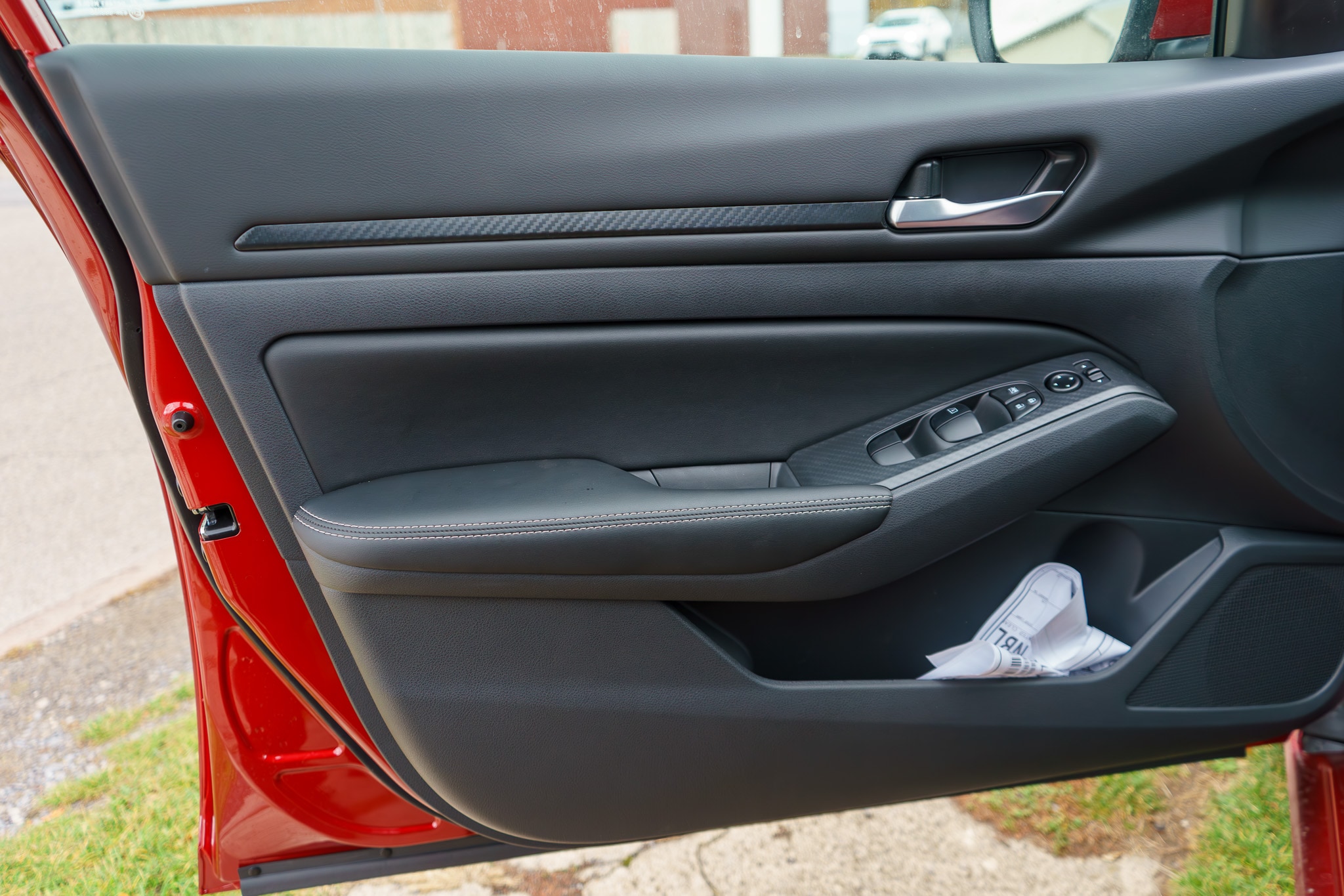 Vehicle image 11 of 22