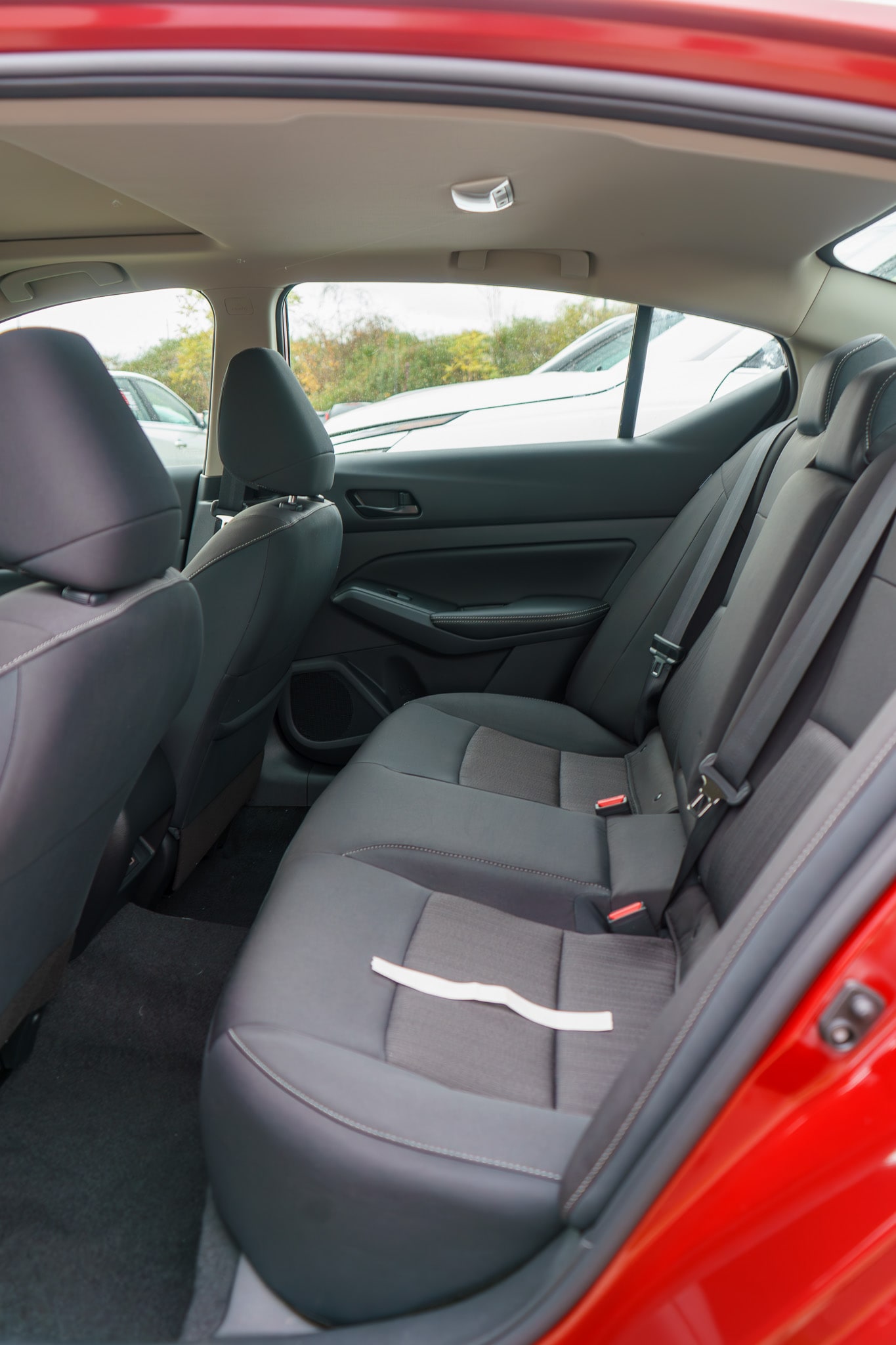 Vehicle image 9 of 22