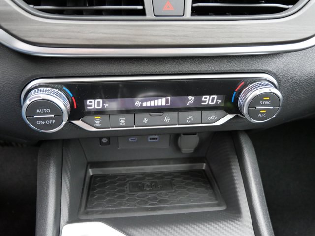 2025 Nissan Altima SV Image 14 of 15