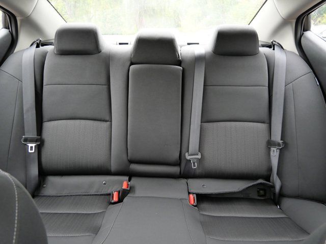 2025 Nissan Altima SV Image 6 of 15