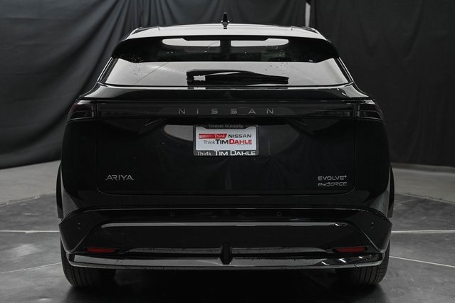 Vehicle image 5 of 36