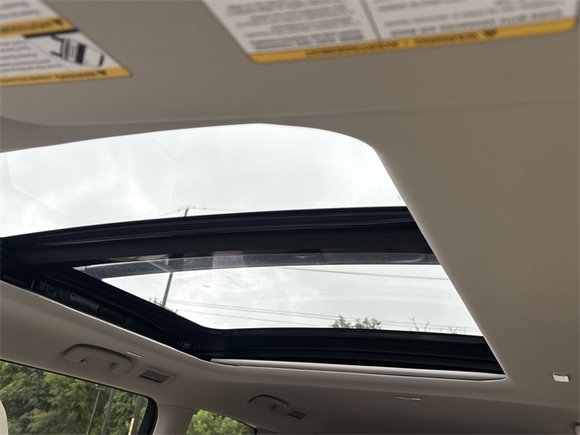 Vehicle image 53 of 55