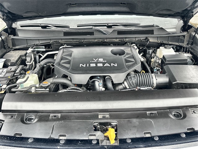 Vehicle image 10 of 55