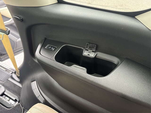 Vehicle image 46 of 55