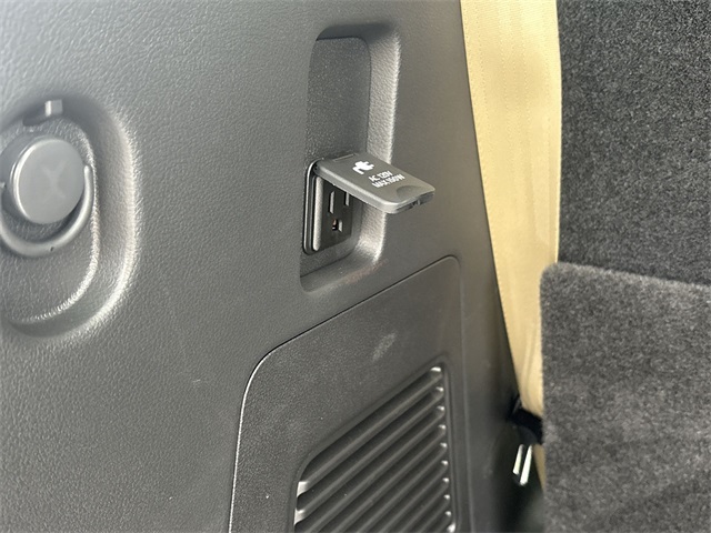 Vehicle image 34 of 55