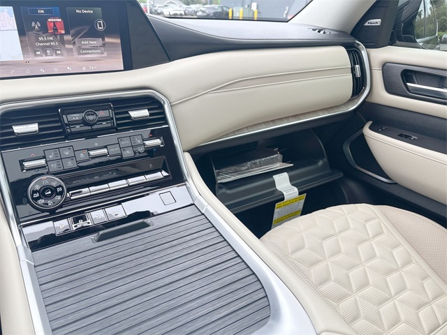 Vehicle image 49 of 55