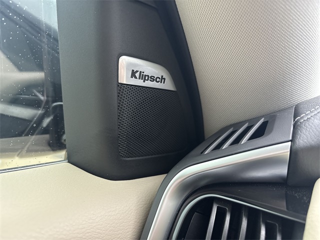 Vehicle image 38 of 55