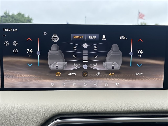 Vehicle image 27 of 55